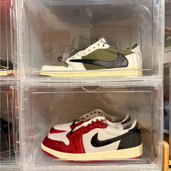 Clear Storage Box - Picture 3 of 8